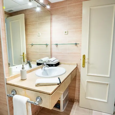 Penthouse Con Vistas Al Mar , Hacienda Nagueeles