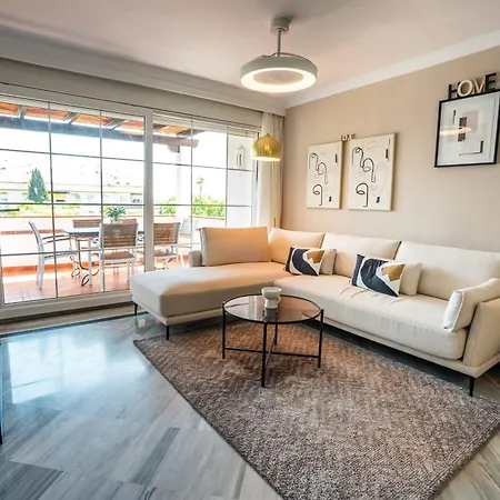 Penthouse Con Vistas Al Mar , Hacienda Nagueeles Marbella