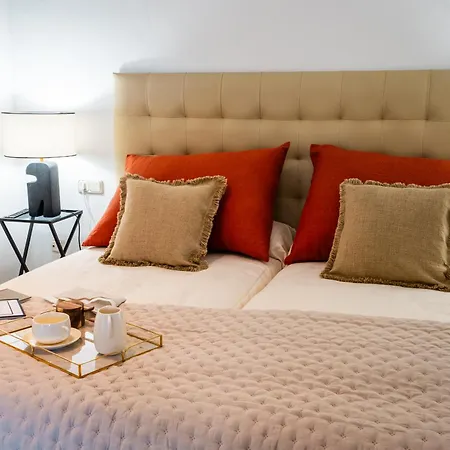 Penthouse Con Vistas Al Mar , Hacienda Nagueeles *