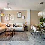 Penthouse Con Vistas Al Mar , Hacienda Nagueeles Appartamento *