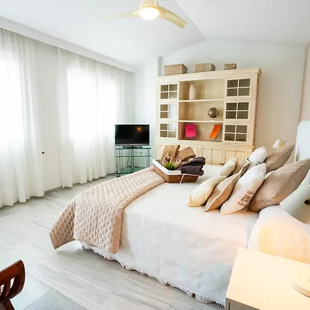 Penthouse Con Vistas Al Mar , Hacienda Nagueeles Apartment Marbella