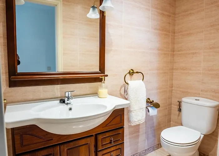 Penthouse Con Vistas Al Mar , Hacienda Nagueeles شقة *