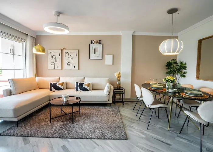 Penthouse Con Vistas Al Mar , Hacienda Nagueeles شقة *