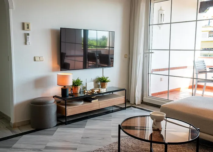 Penthouse Con Vistas Al Mar , Hacienda Nagueeles 마르베야