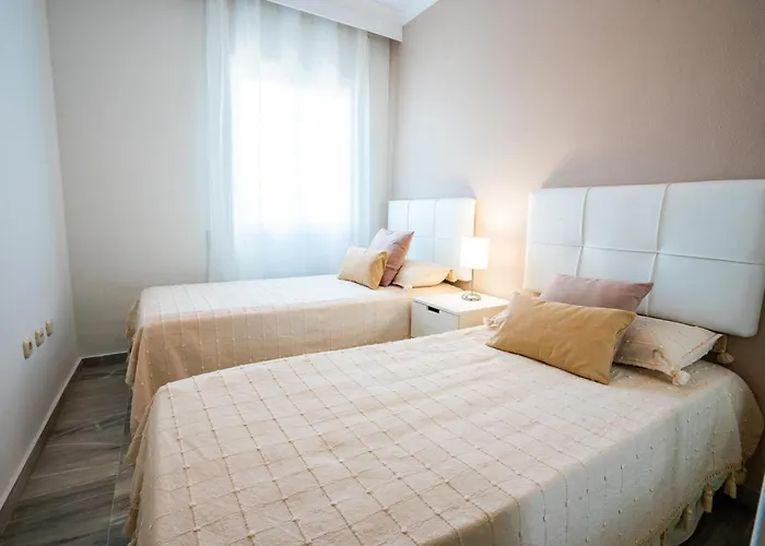Penthouse Con Vistas Al Mar , Hacienda Nagueeles דירה *