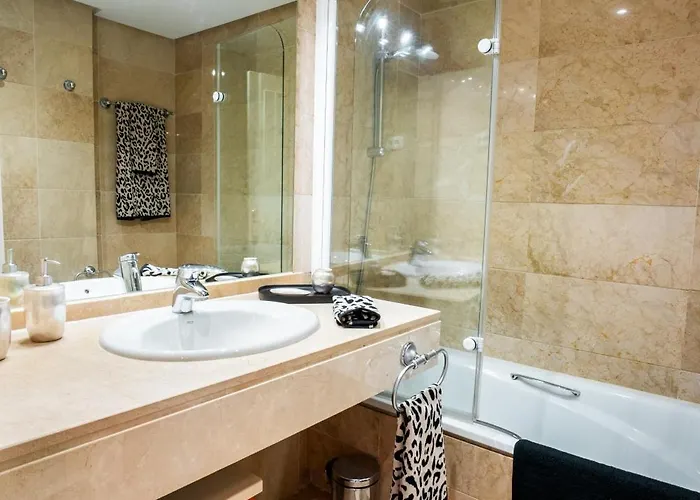 Penthouse Con Vistas Al Mar , Hacienda Nagueeles דירה מארבלה